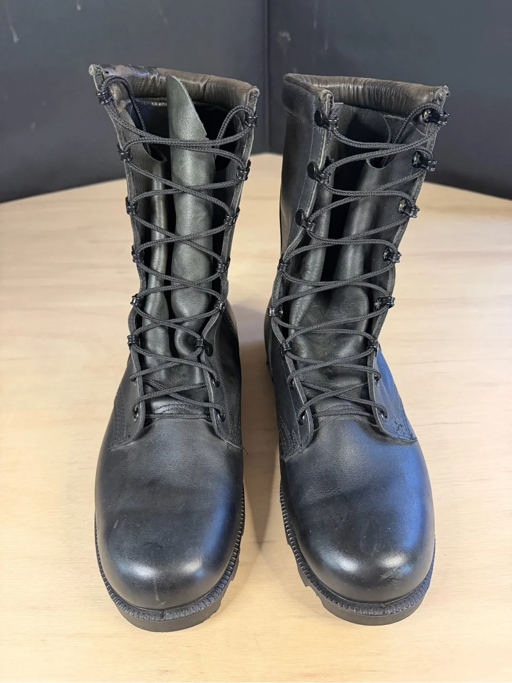 Black Men's Lace-Up Tactical Boots Size 9.5W